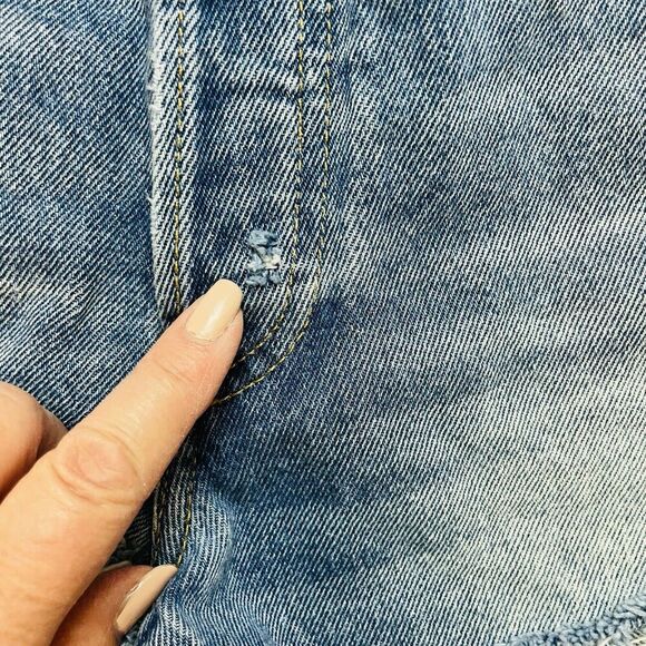 Re/Done 70S High Rise Shorts Womens 28" Waist Denim Buttonfly Distressed Cutoffs - Picture 7 of 10